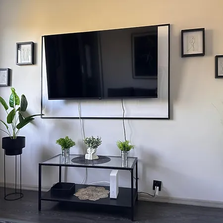 Forest By Oneapartments Apartman *